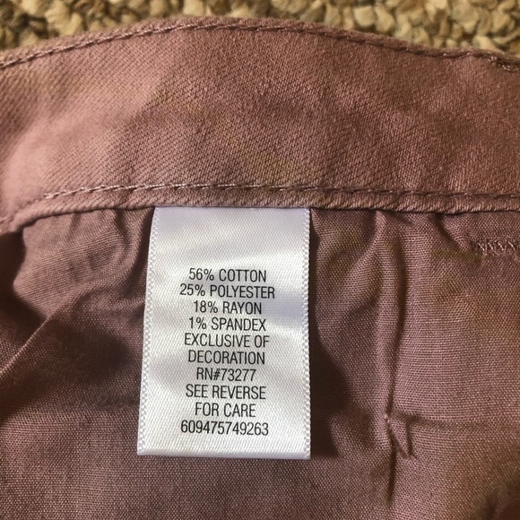 Mauve Embellished Jeans - Picture 6 of 7